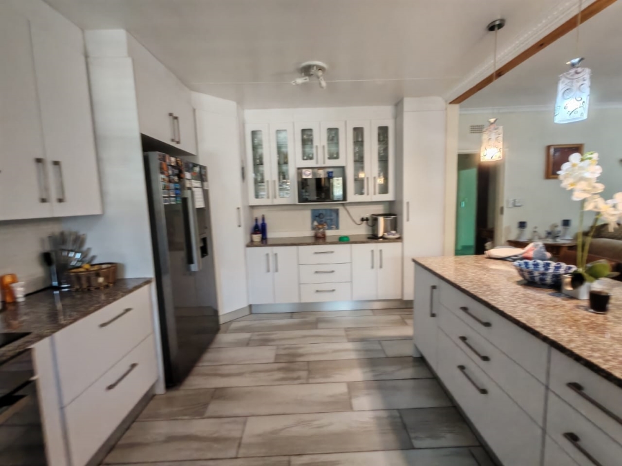 4 Bedroom Property for Sale in Vaalpark Free State